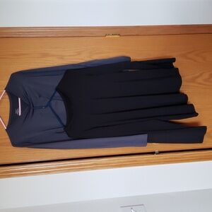 Womens plus XXL black and gray cuddle dudes. In excellent condition.